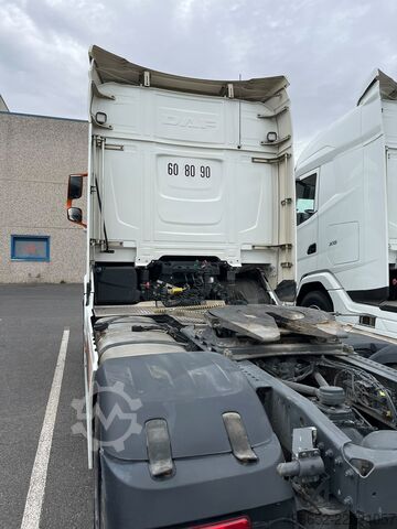 Tractora standard DAF NGD 480