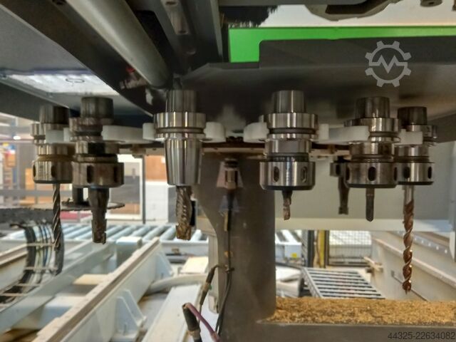 Centro de usinagem de 5 eixos BIESSE ROVER A 1643