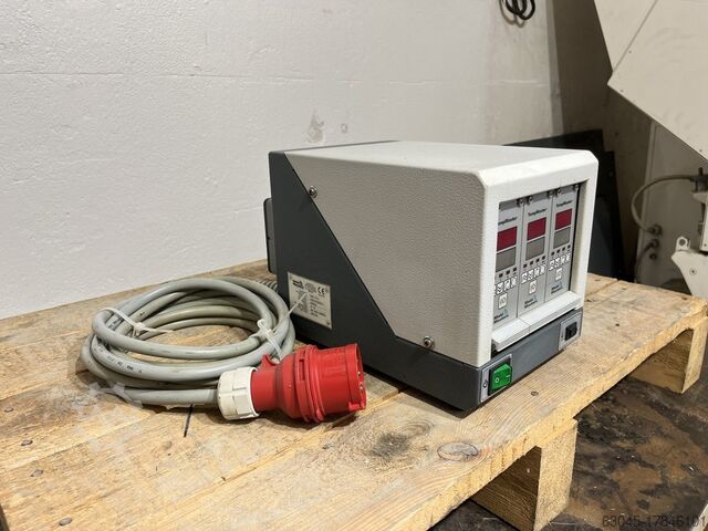 2007 Mold Masters TMXL-3/3-0 externe warmloper 3 zones Mold Masters TMXL-3/3-0