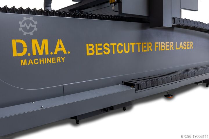 Máquina de corte por láser ECONOMIC-LINED  FiberLasers LOW Budget DMA-F3015ExP