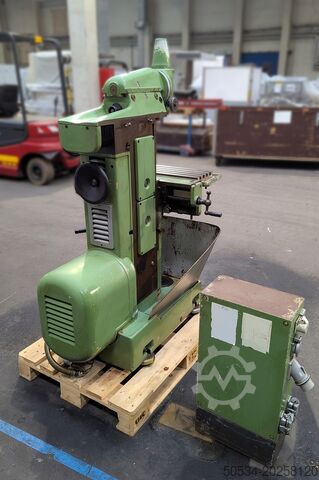 Mașină de frezat - Vertical Macmon M100