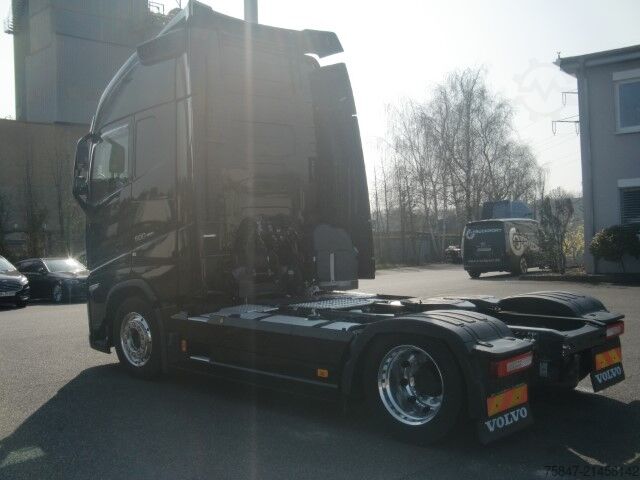 Standardní tahač Volvo FH 500