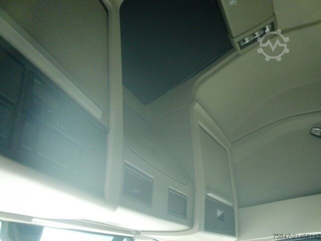 Standardní tahač Volvo FH 500