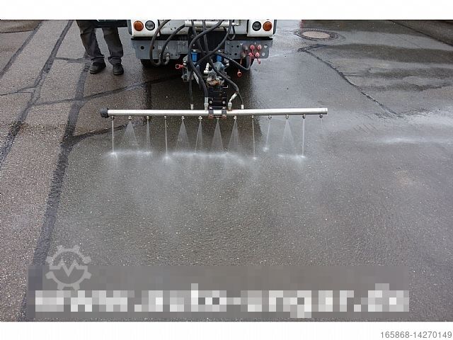 Servizio di movimento stradale Boschung L3 Schwemmfahrzeug 4-Rad Lenkung Motorschaden