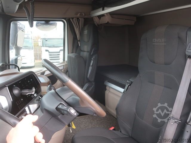 Trattore stradale standard DAF XG+ 530 Standklima 3 Kreis Hydraulik Motor PTO