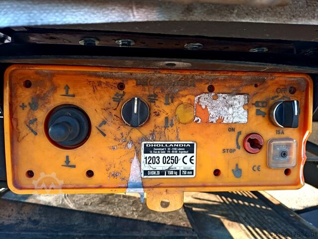 Camion a pianale con telone Iveco EUROCARGO 140-280