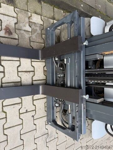 Elektrische vorkheftruck 3 wielen Still RX20-20