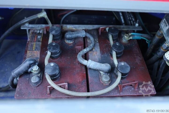 Schaarlift Holland Lift Ecostar HL-9710 Electric, 12m Working Height, 325k