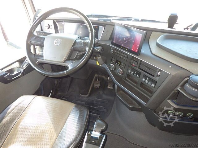Camión plataforma con toldo VOLVO FH 420 Pritsche 7,8m/Edscha/Hubd./Lenkachse/VEB+