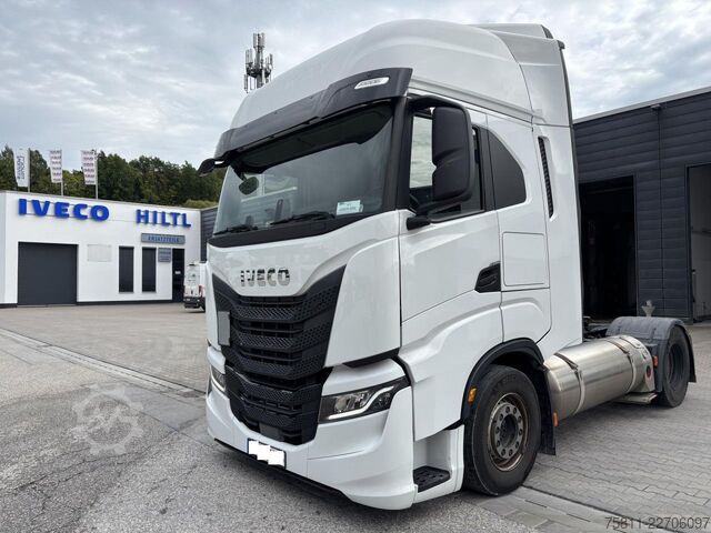 Tractor estándar IVECO Stralis AS440S46T/P 2LNG Intarder Klima Navi ZV