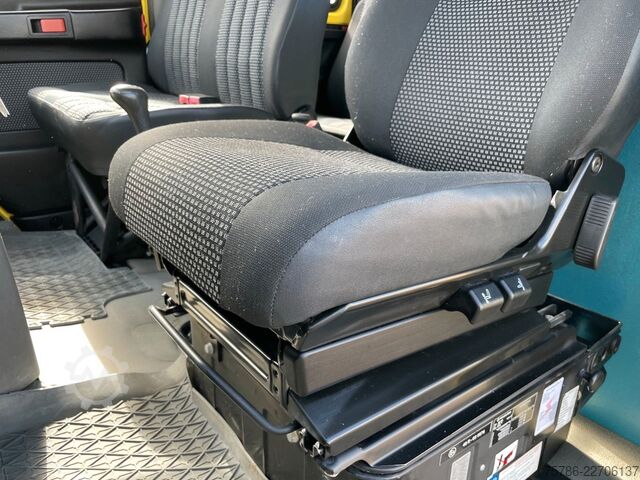 Højt tag varevogn MERCEDES-BENZ Vario 613 D DokaKA/ L2H2/ 5 Sitze/ AHK/ Standhzg