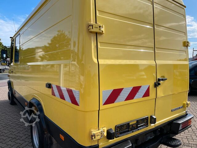 Højt tag varevogn MERCEDES-BENZ Vario 613 D DokaKA/ L2H2/ 5 Sitze/ AHK/ Standhzg