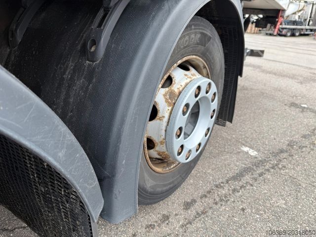 Camion frigorifique VOLVO FE320 6x2*4 TK T1200-R Spectrum 9,80 m. koffer