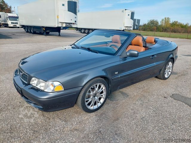 Fourgon VOLVO C70 Cabriolet 2.4 T