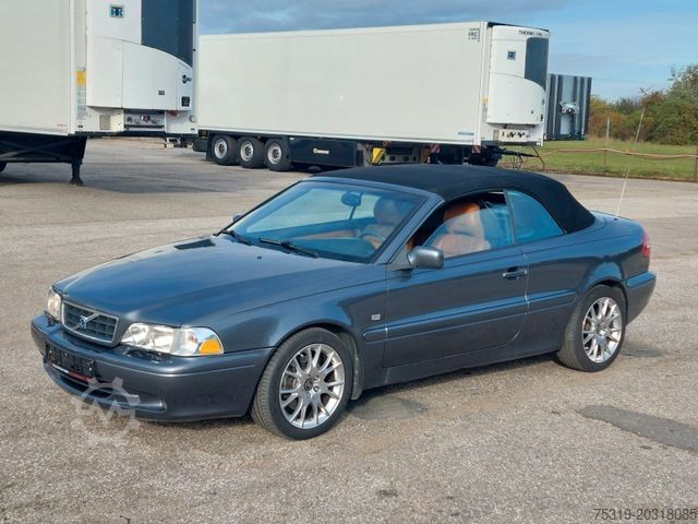 Fourgon VOLVO C70 Cabriolet 2.4 T