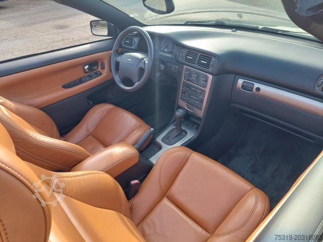 Fourgon VOLVO C70 Cabriolet 2.4 T