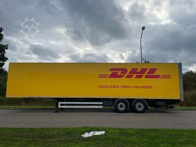 Koffer Fruehauf N/A 2-Axle / Closed Box / Loading Lift / SAF / ...