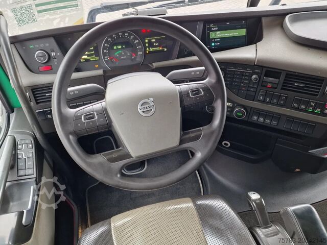Chassi med hytt Volvo FH 13.460 Globetrotter 6x2 - Chassis - 4.60 WB ...