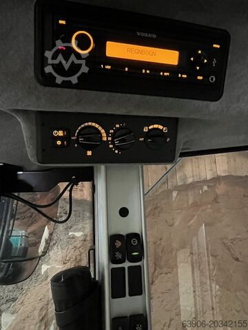 Chargeuse sur pneus Volvo L 70