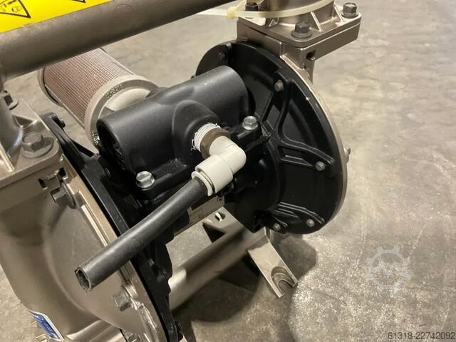 Pompa cu diafragmă dublă acționată pneumatic (AODD) Verderflex VA25S-A01AS2SSSSPTPT
