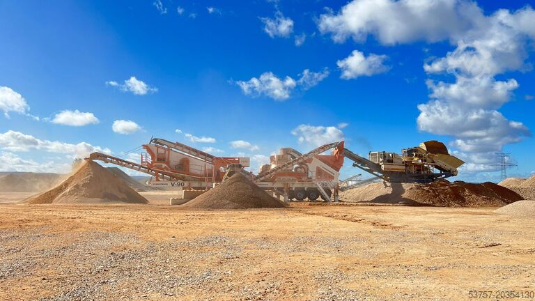 Mobile Brecheranlage Constmach Mobile Crushing Plant Mobile vertical impact crushing plant