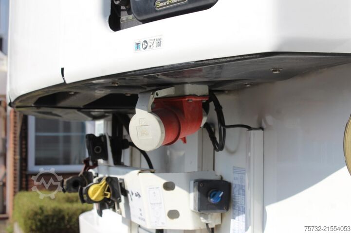 Naczepa SCHMITZ Thermo King SLXi 300 Doppelstock 2,65h   Strom