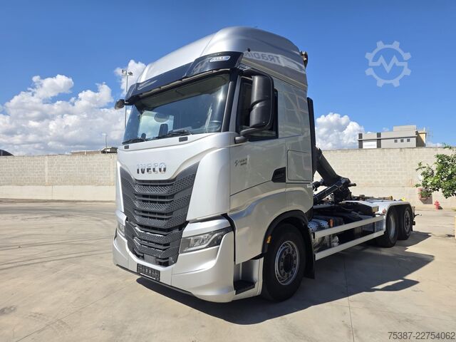 Camion scarrabile IVECO SWAY 260S48