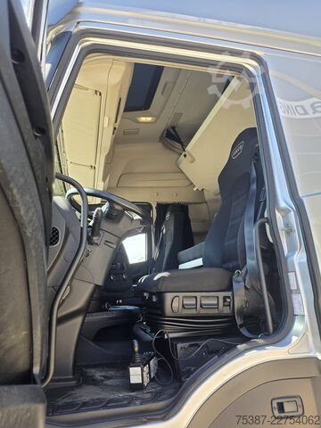 Camion scarrabile IVECO SWAY 260S48