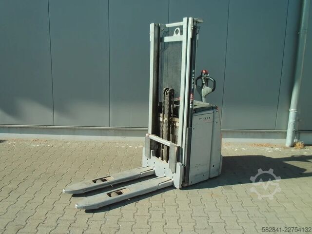 Stivuitor electric cu timonă STILL EXV 16
