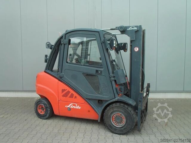 Wózki z silnikiem Diesla LINDE H 35 D - 01