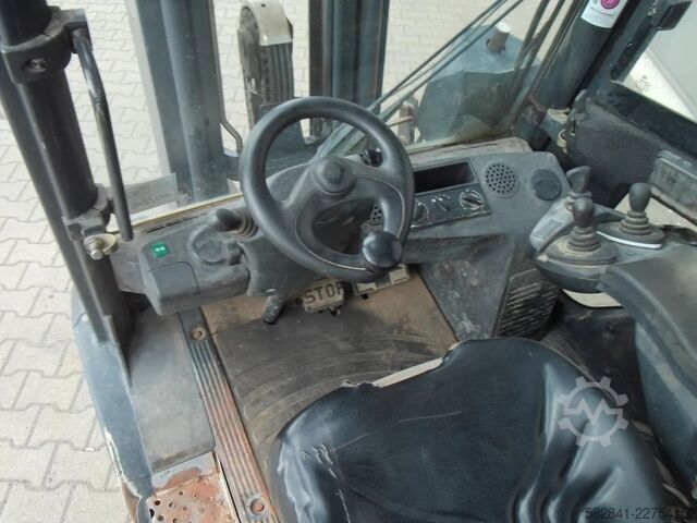 Wózki z silnikiem Diesla LINDE H 35 D - 01