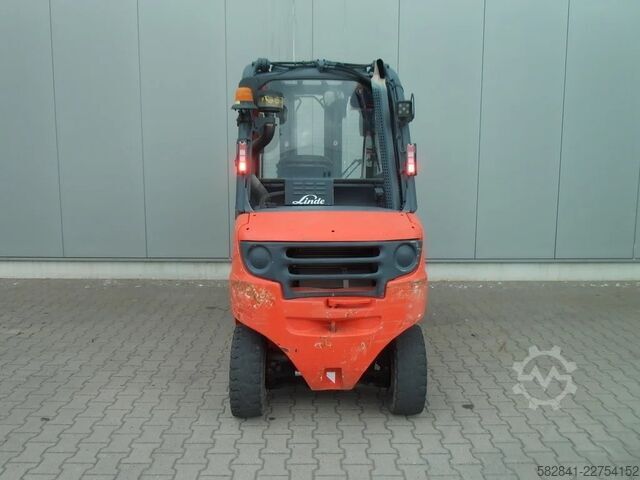 Wózki z silnikiem Diesla LINDE H 35 D - 01