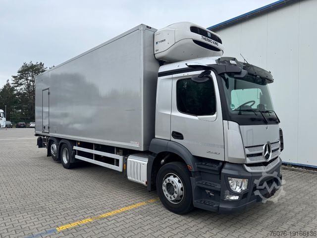 Koelwagen MERCEDES-BENZ 2540 L 6x2/4 Kühlkoffer LBW Thermo King