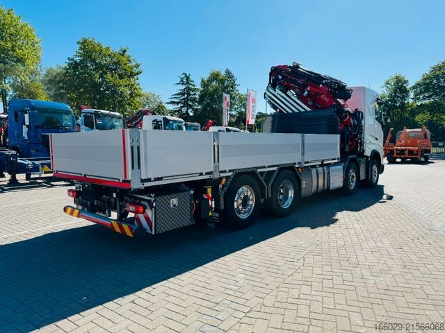 Vrachtauto met open laadbak VOLVO FH 500 8x2 mit F990RA.2.28 L616 V30