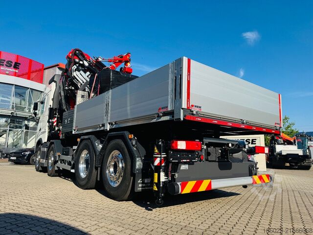 Autocamion cu destinație specială VOLVO FH 500 8x2 mit F990RA.2.28 L616 V30