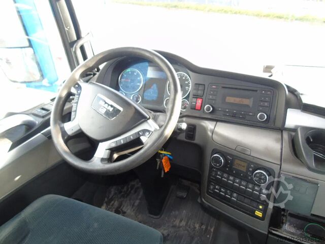 Suitcase MAN TGA 18.400 + combi + lift + euro 5 + 2.70