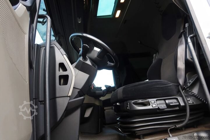 Standaard-SZM MAN TGX 26.510 6x2  Stuur lift as met Slaapcabine