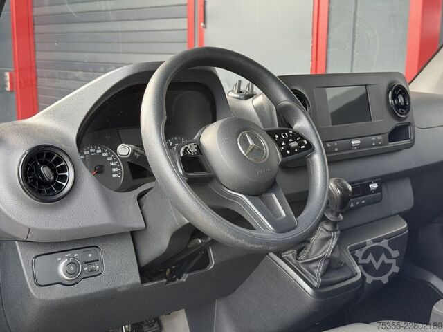 Bestelwagen met verhoogd dak MERCEDES-BENZ Sprinter 215 CDI L2H2 Klima 7MBUX Orig.