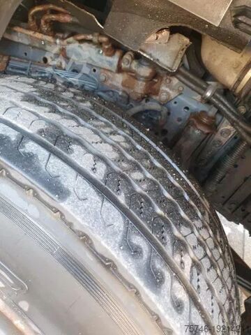 Abfallsammelfahrzeug Iveco 260S 42 WAAGE 5 m³ Zöller Medium XXL 24 Umleerer