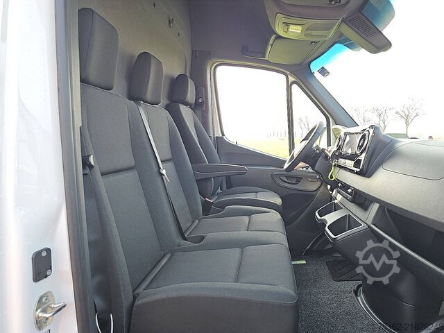 Camioneta familiar de techo alto MERCEDES-BENZ ESPRINTER 314 56kWh 220Km WLTP