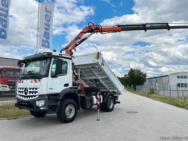 Driezijdige kipper MERCEDES-BENZ Arocs 2135 Kipper/Kran Atlas AK 135/Funk/107 tkm