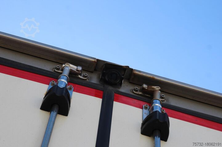 Koelwagen Daf LF 250 E6 Carrier Supra Strom Tür + LBW Kamera