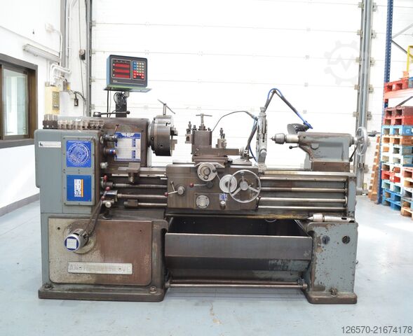 Torno central Amutio HB 575