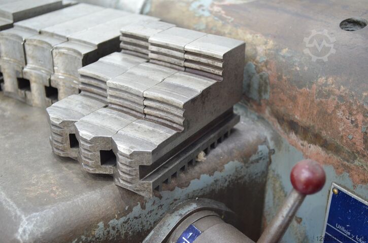 Torno central Amutio HB 575