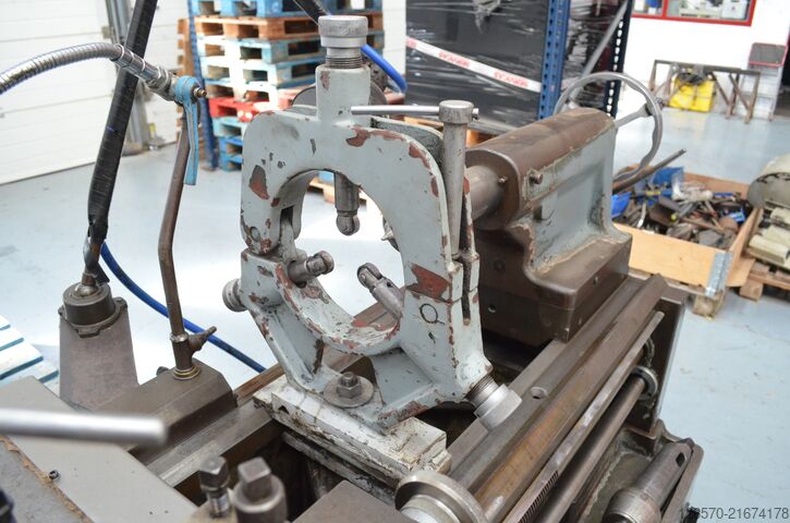 Torno central Amutio HB 575