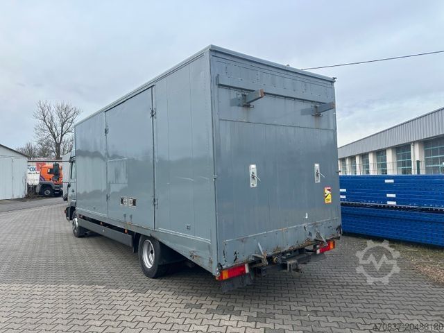 Takelwagen MAN 8.180 / Seilwinde / Rampen