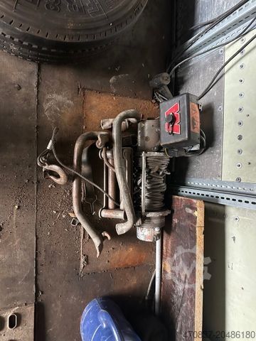 Takelwagen MAN 8.180 / Seilwinde / Rampen