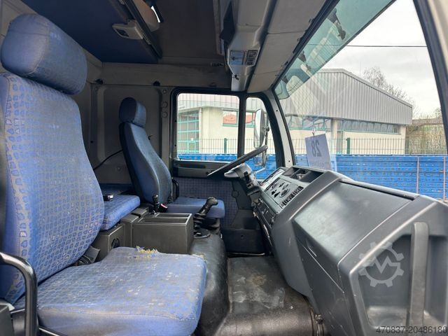 Takelwagen MAN 8.180 / Seilwinde / Rampen