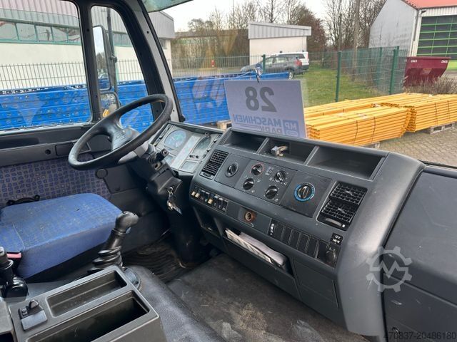 Takelwagen MAN 8.180 / Seilwinde / Rampen