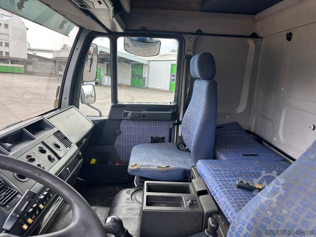 Takelwagen MAN 8.180 / Seilwinde / Rampen